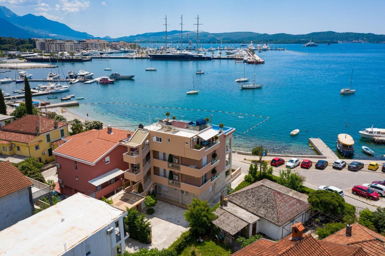 Elysium Tivat Apartment Exterior photo